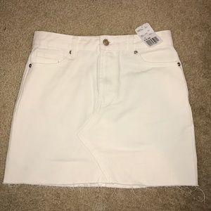 Forever 21 White denim skirt